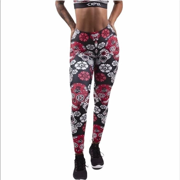 𝅺nwot EXPYA Red black sugar skull leggings sz xs - Picture 1 of 6